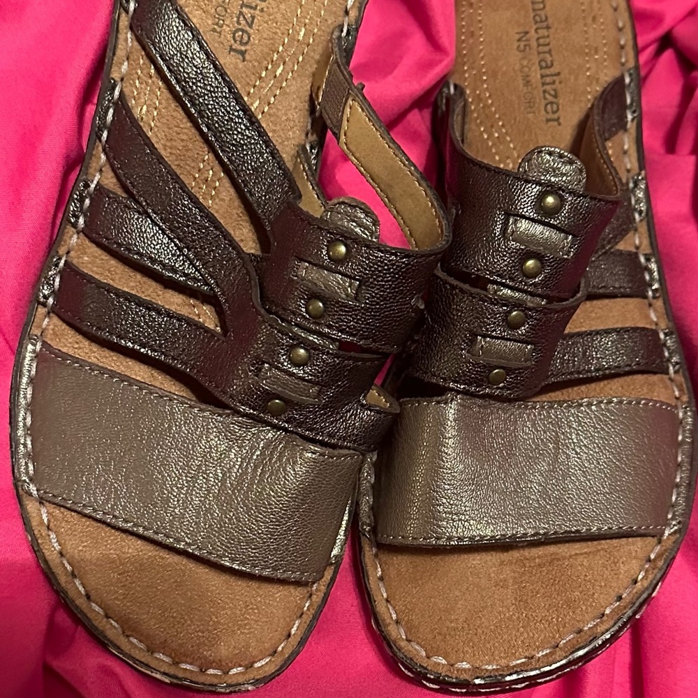 naturalizer ashford slide